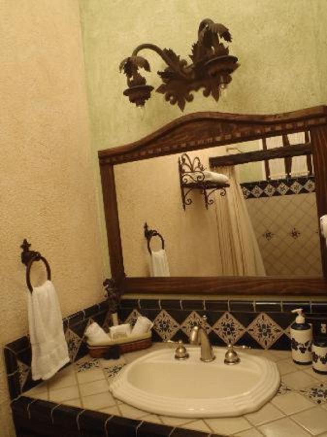 אנטיגואה גואטמלה D'Leyenda Hotel מראה חיצוני תמונה